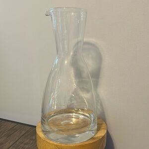 Clear 10.5” Carafe